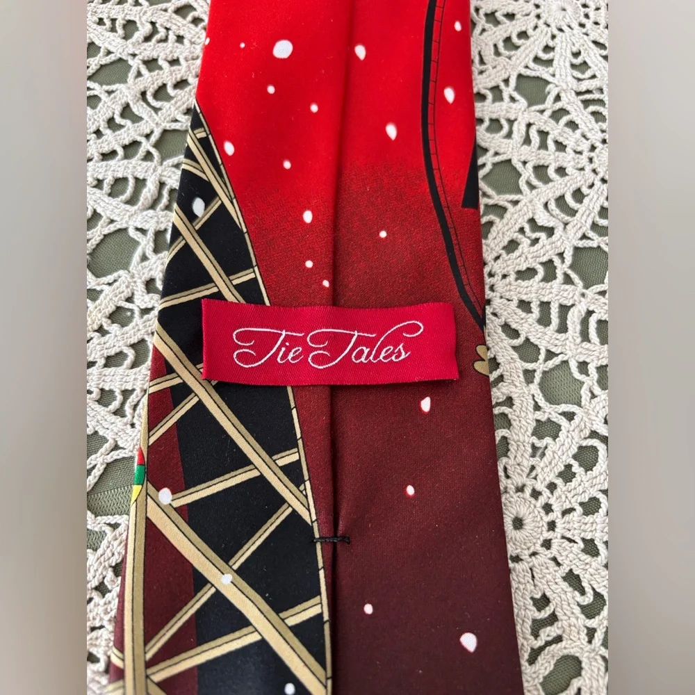 Tie Tales Christmas tie. Preloved. Polyester. Feels like Satin!! - Picture 5 of 6